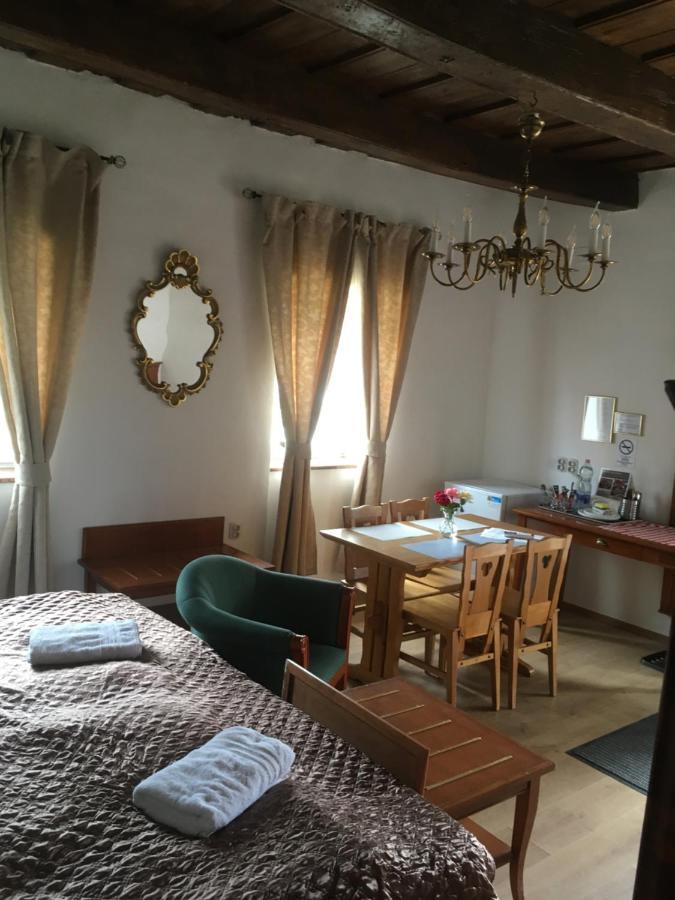 Jókai Vendégház Homokkomárom Homokkomarom Exterior foto