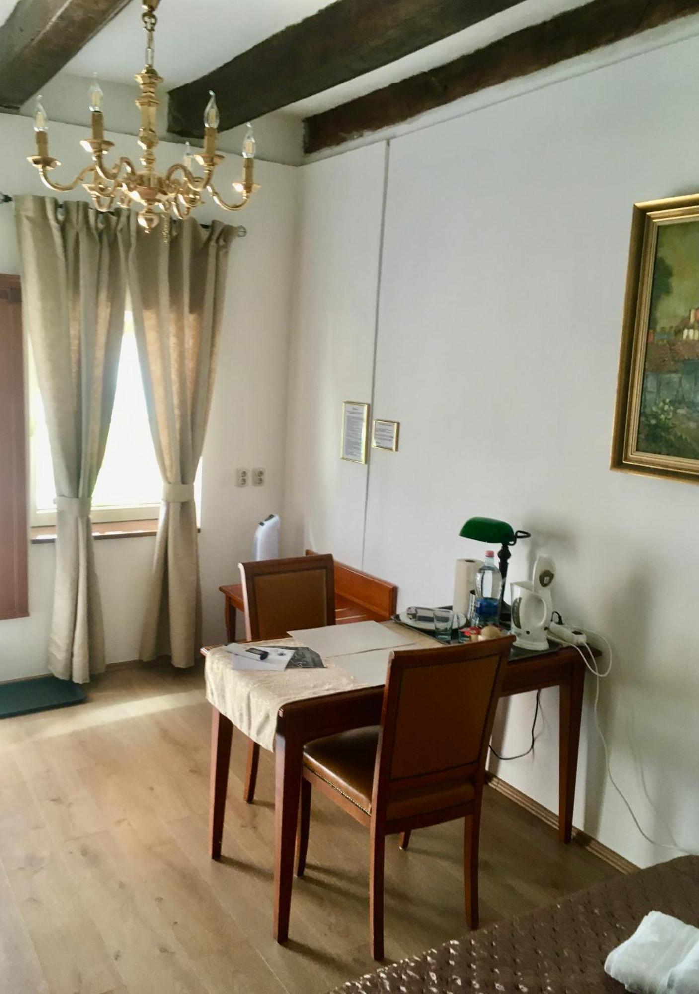 Jókai Vendégház Homokkomárom Homokkomarom Exterior foto